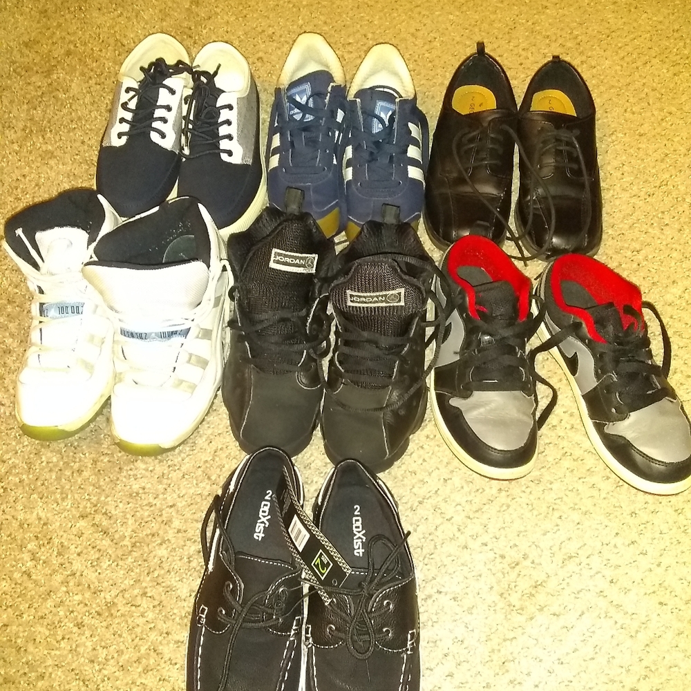 Size 2 Boys Shoes